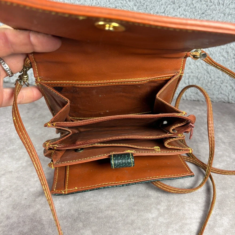 Dooney & Bourke Crossbody Bag Womens Small Green All Weather Leather Duck Logo